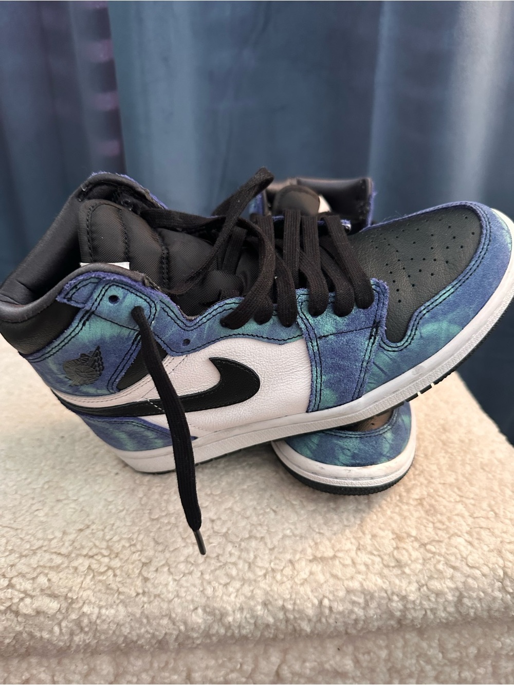 Women’s Nike Air Jordan 1 - Blue Tie-Dye/Black/White